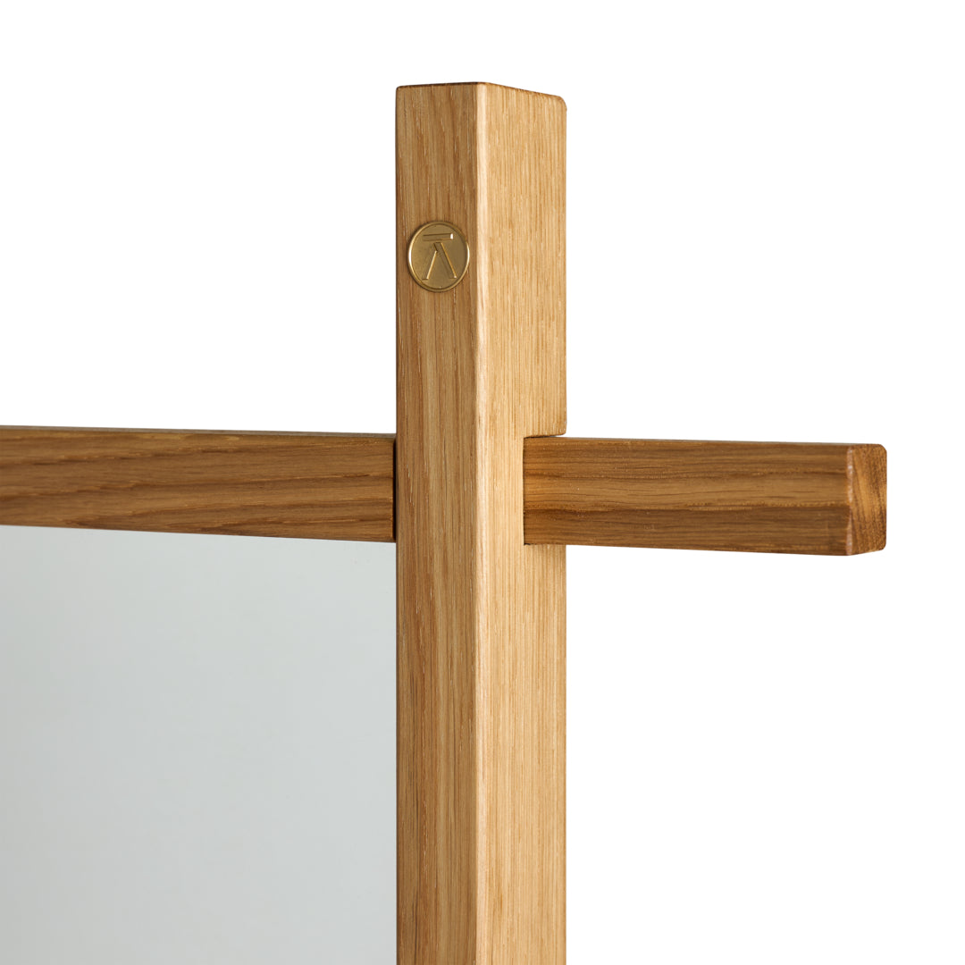Collect Mirror, eg L. 74cm.