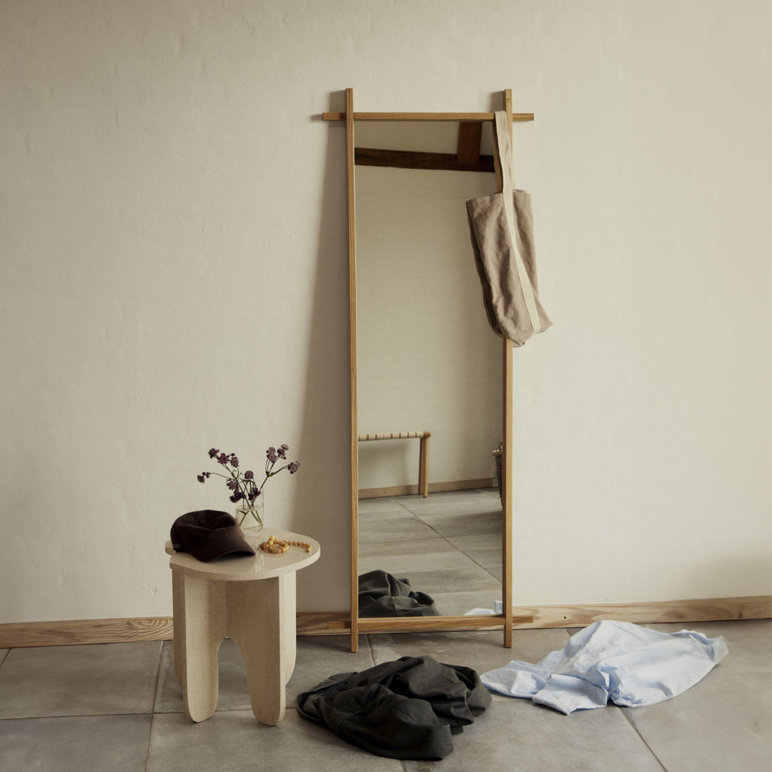 Collect Mirror, eg L. 160cm.