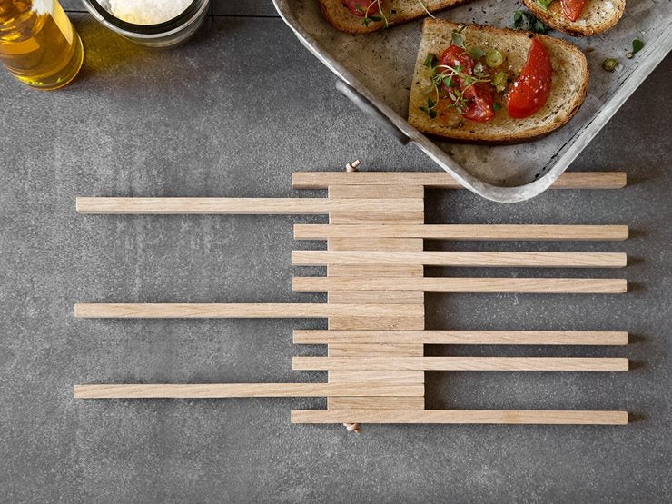 Table Frame | Bordskåner, sæbebehandlet eg