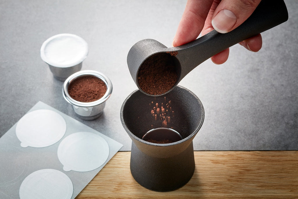 Conscio genanvendelige kaffe kapsler fra GEFU opfyldning