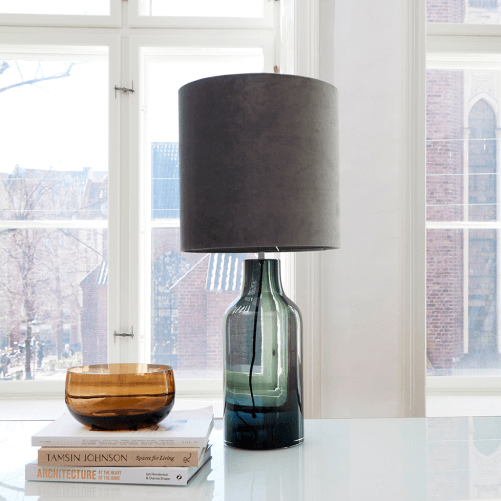 Nuuk | Bordlampe, røgfarvet glas