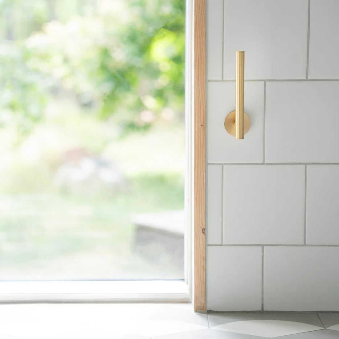 HOME | Reservepapirholder H. 14 cm.