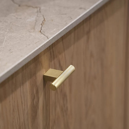 KNOBS | Knop i Aluminium aflang L. 60mm.