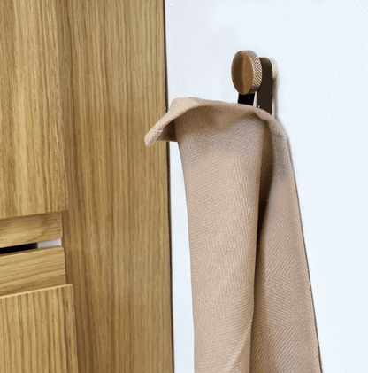 Knop | Greb/knage, blank messing, rillet, 2,5 cm