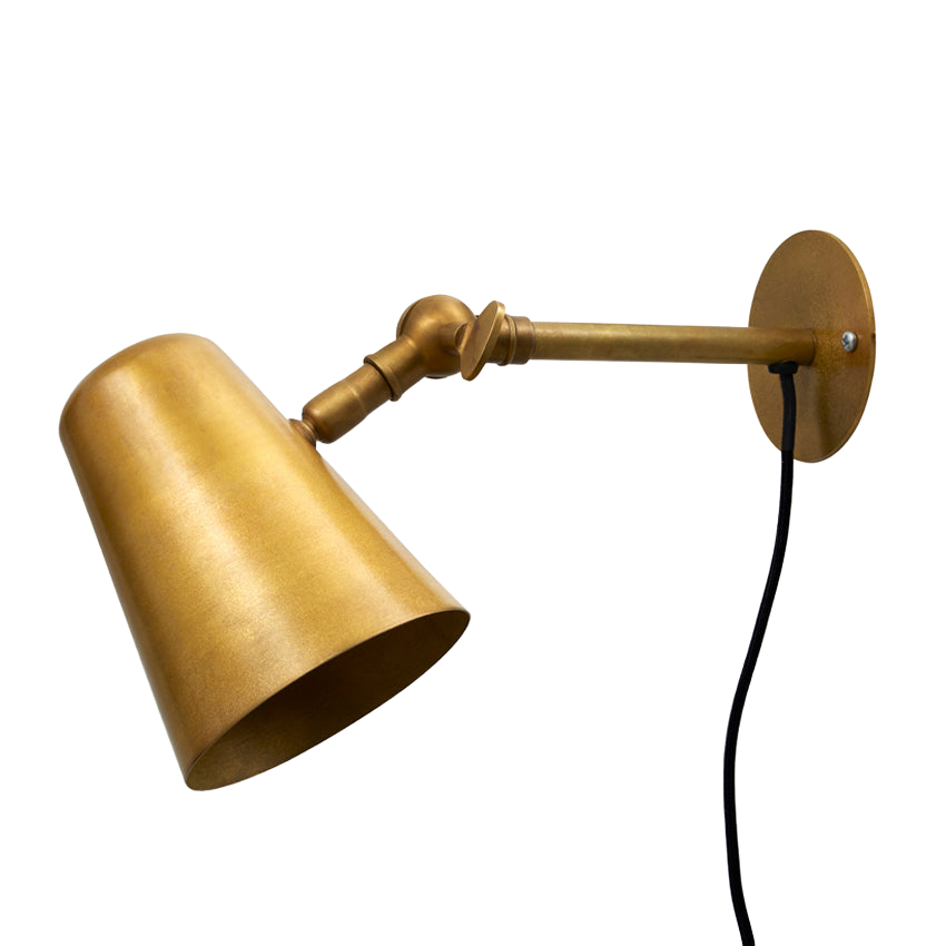 Vala Flex væglampe i rå messing fra H. Skjalm P. Design: H. Skjalm P.