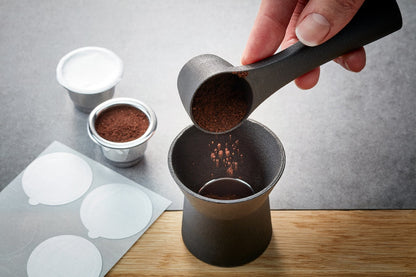 Conscio genanvendelige kaffe kapsler fra GEFU opfyldning