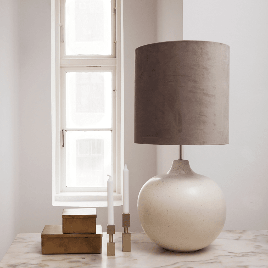 Grace | Bordlampe i keramik
