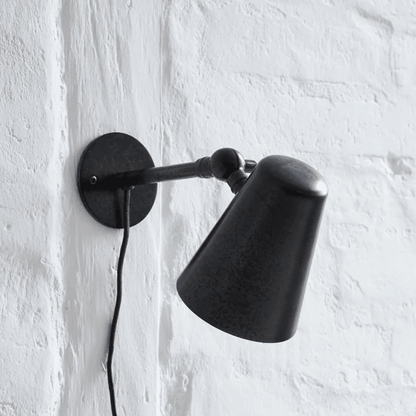 Vala original væglampe i sort antik fra H. Skjalm P.. Design: H. Skjalm P. 